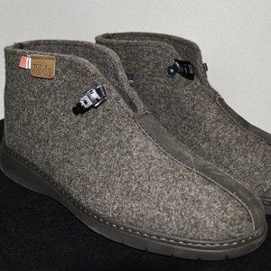 Topaz Of Norway, Art. Lunde, Mens Slippers